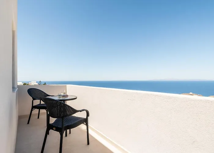 Oia Phos