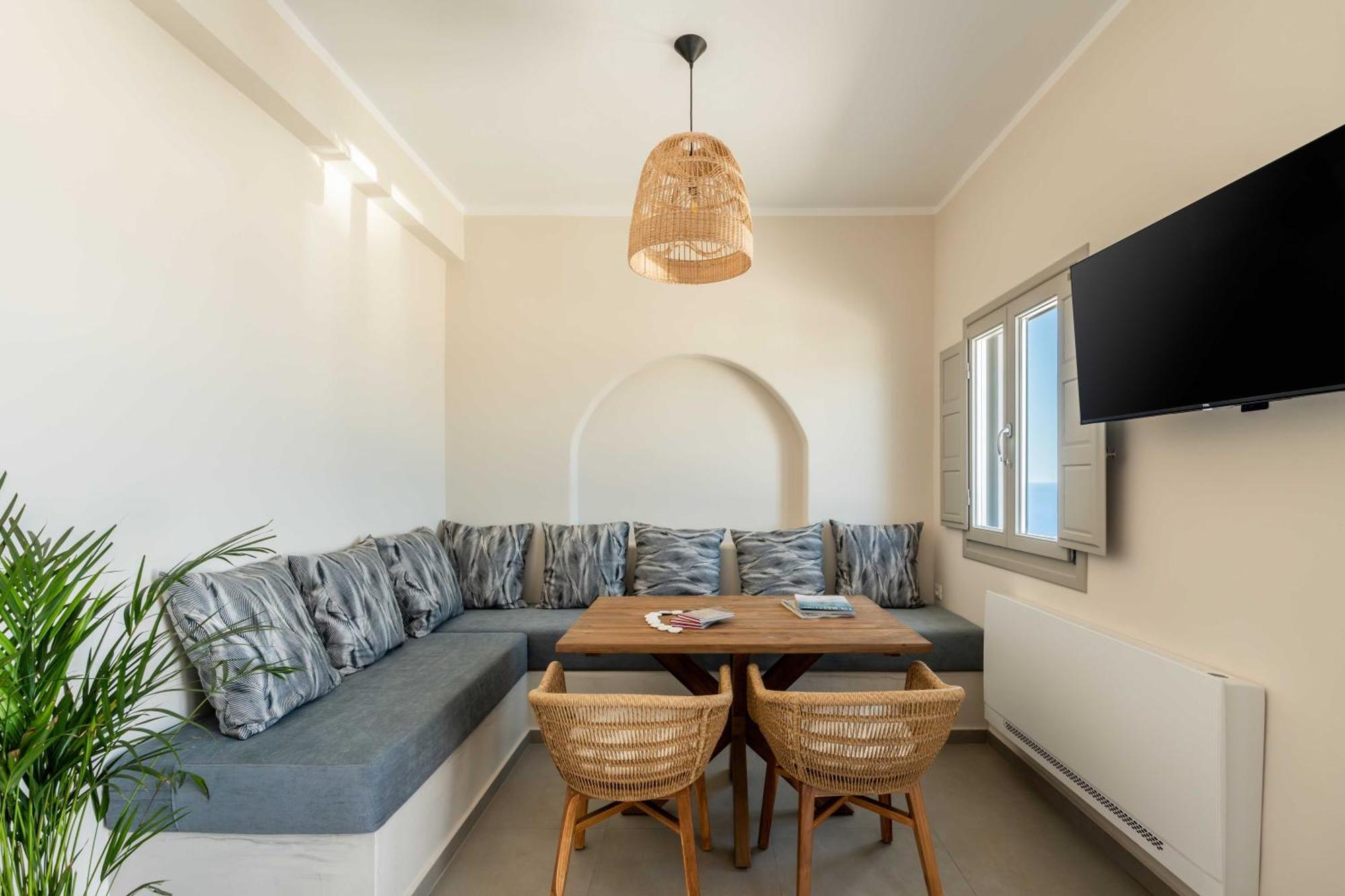 Apartment Phos Ia