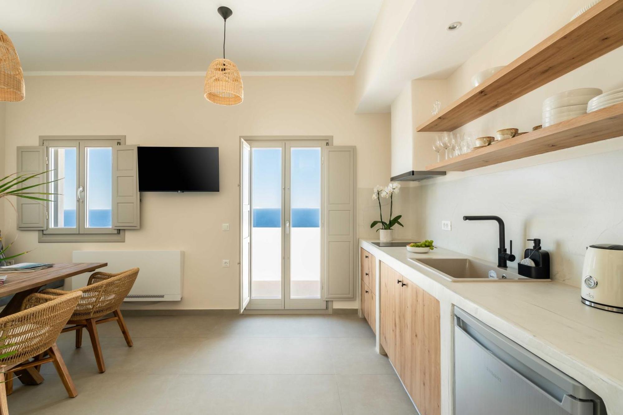 Phos Apartment Ia